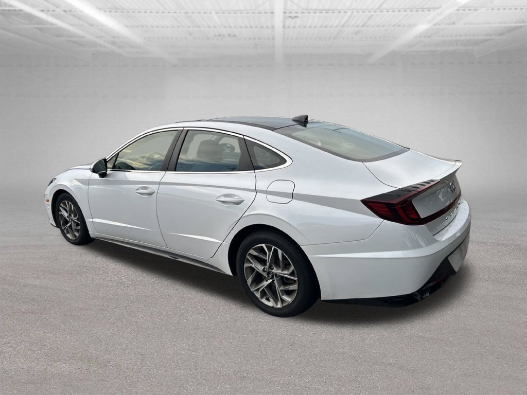 Used 2021 Hyundai Sonata SEL w/ Convenience Package FWD image 3