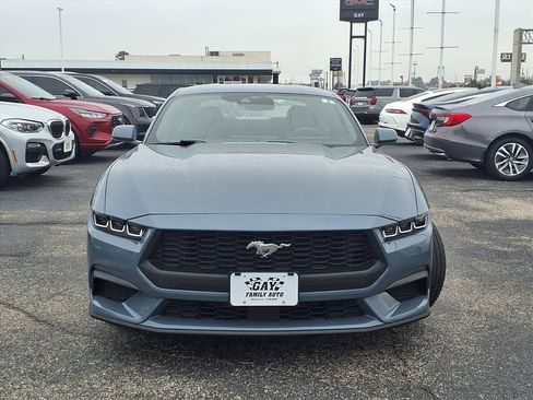 Used 2024 Ford Mustang Coupe image 18