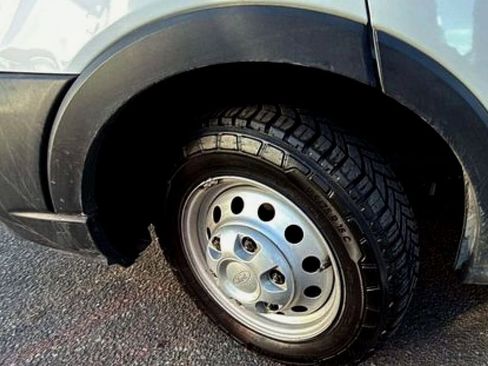 Used 2023 Ford Transit 350 XL image 19