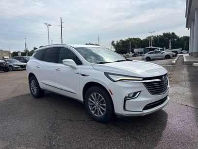 Used 2023 Buick Enclave Essence w/ Trailering Package, 5000 lbs.