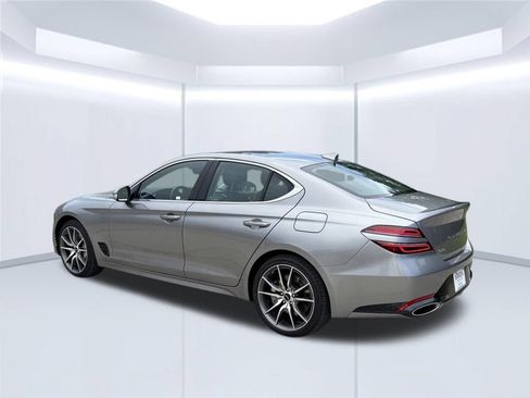 Used 2026 Genesis G70 2.5T RWD image 7