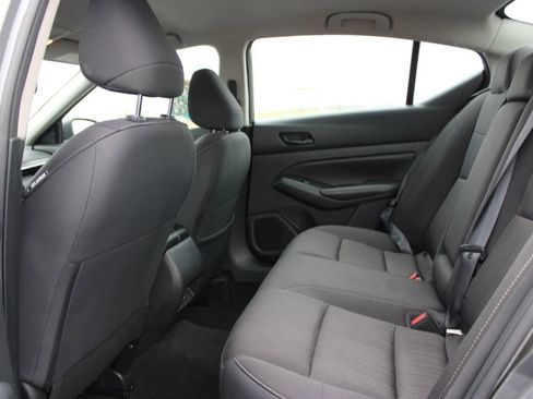 Used 2024 Nissan Altima 2.5 SV FWD image 22