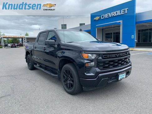 Used 2023 Chevrolet Silverado 1500 Custom w/ LPO, Dark Essentials Package AWD/4WD image 1