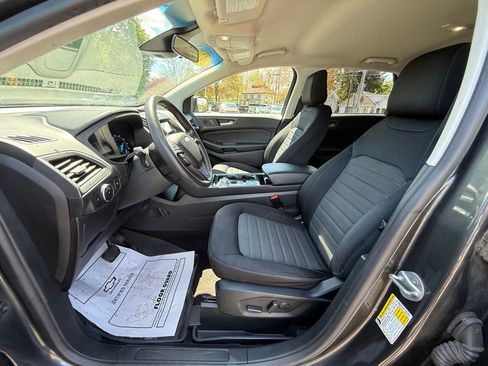 Used 2020 Ford Edge SE AWD/4WD image 16