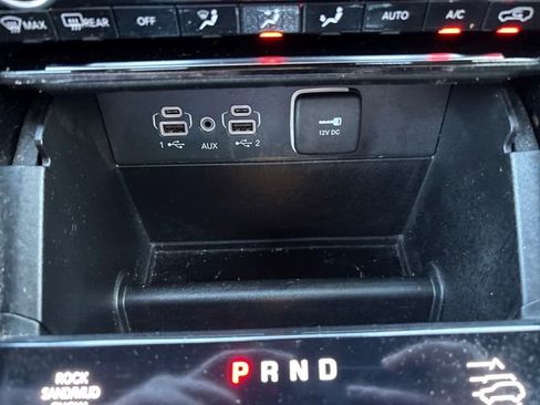 Used 2023 Jeep Grand Cherokee Summit w/ Advanced Protech Group IV AWD/4WD image 20