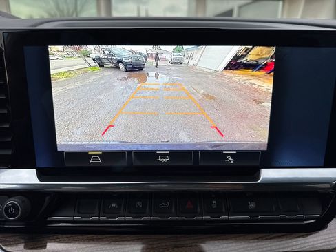 Used 2024 Chevrolet Silverado 1500 RST w/ Convenience Package II image 20