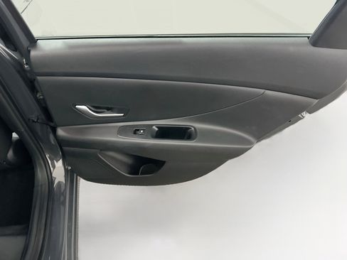 Used 2023 Hyundai Elantra SE w/ Cargo Package FWD image 30
