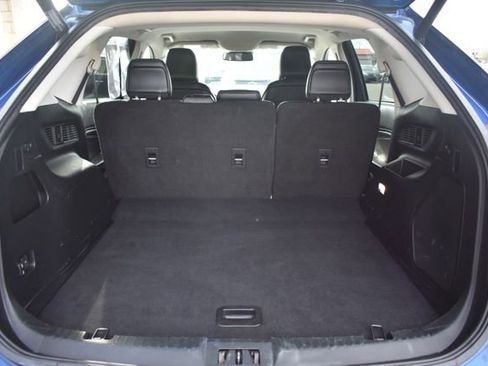 Used 2022 Ford Edge Titanium w/ Equipment Group 301A AWD/4WD image 43