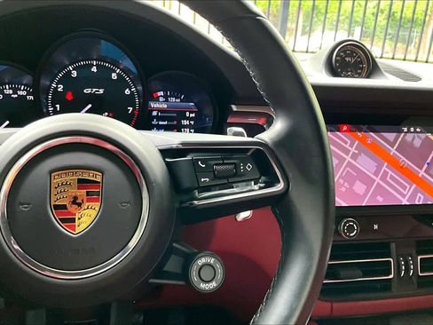Used 2023 Porsche Macan GTS AWD/4WD image 27
