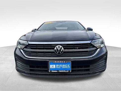 Used 2024 Volkswagen Jetta SE image 11