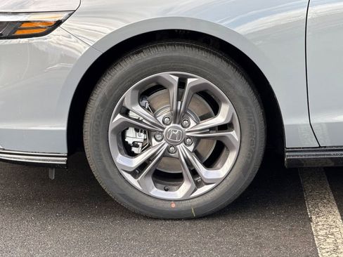 New 2026 Honda Accord EX-L image 30