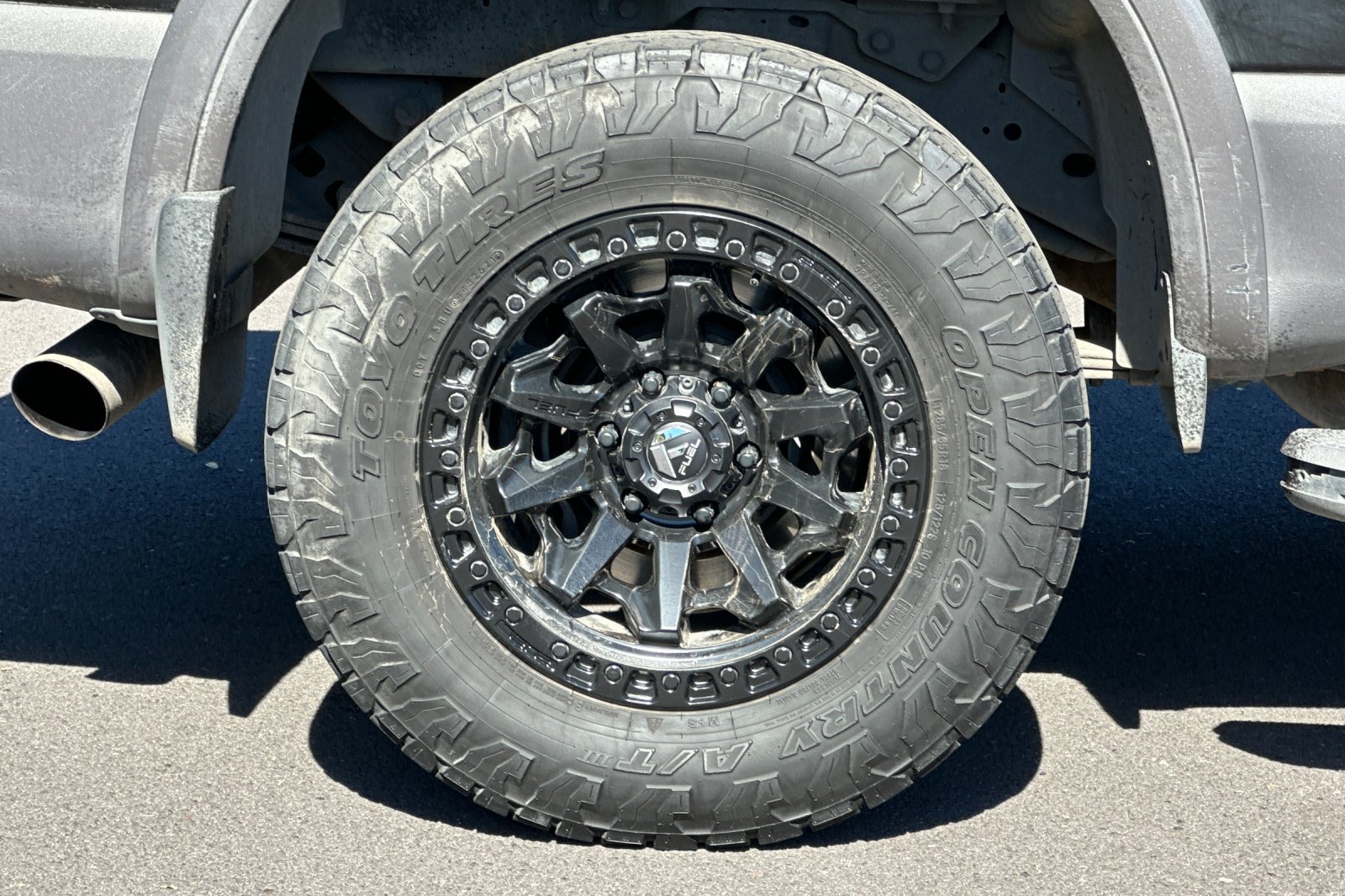 Used 2017 Nissan Titan Platinum Reserve AWD/4WD image 25