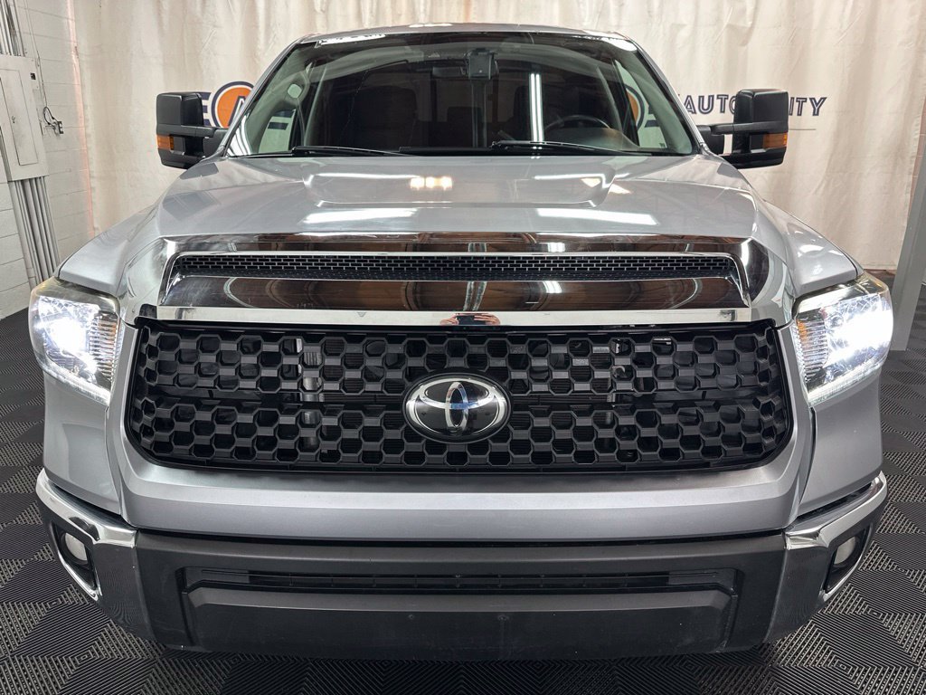 Used 2020 Toyota Tundra SR5 AWD/4WD image 3