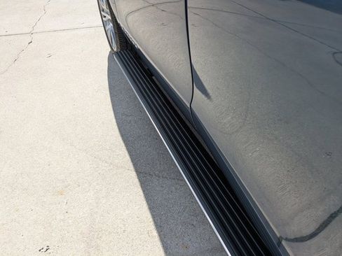 Certified 2022 Ford Expedition Platinum image 13