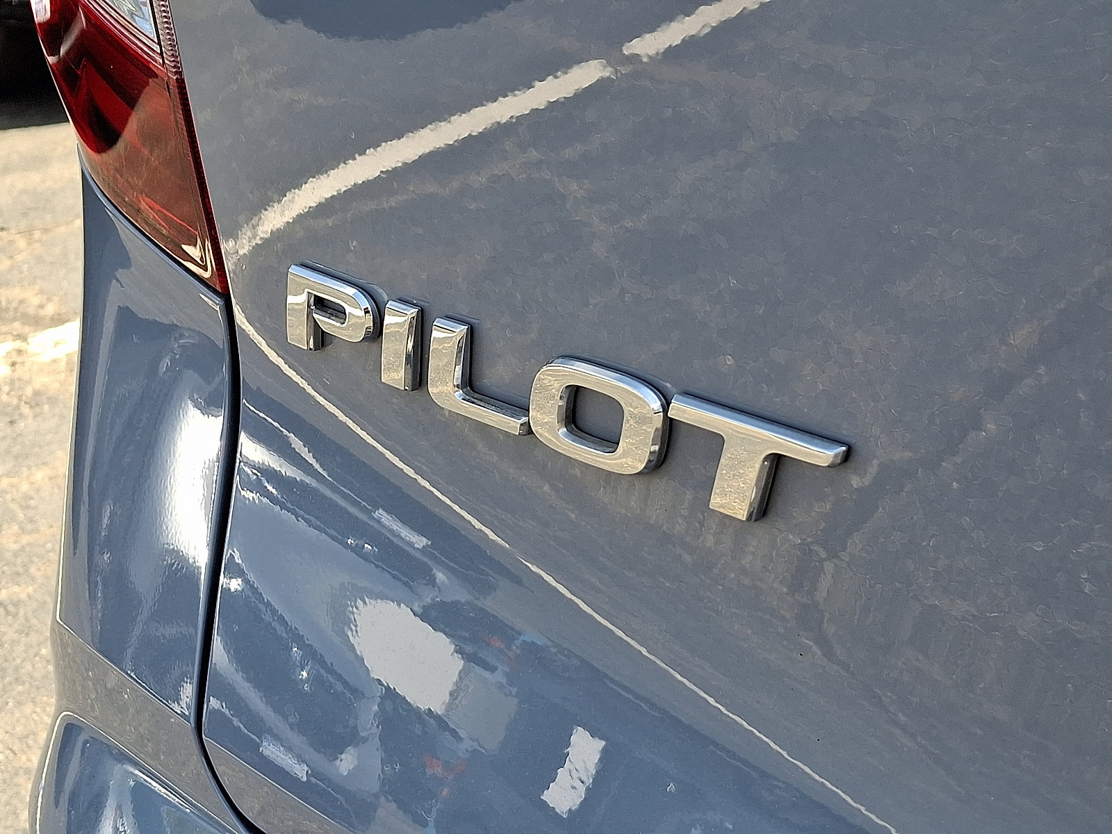 Used 2022 Honda Pilot TrailSport image 31
