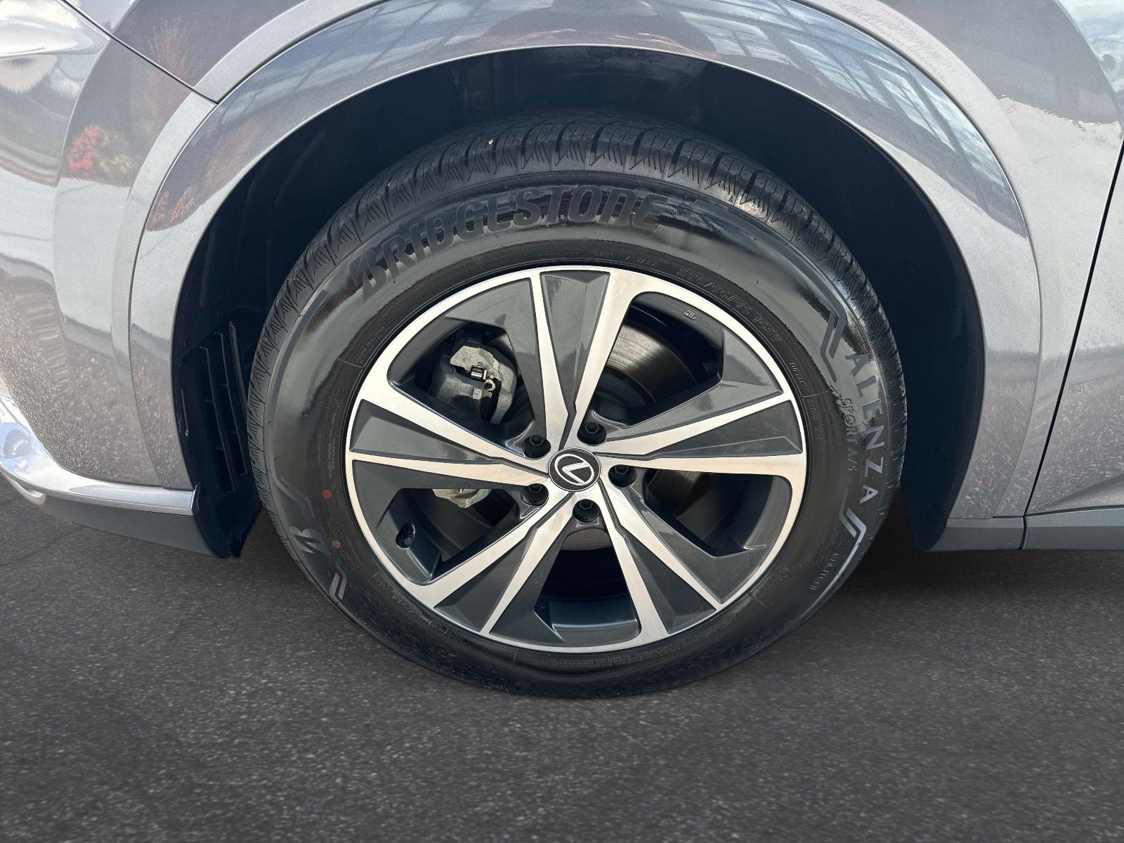 Used 2023 Lexus RX 350 FWD image 10