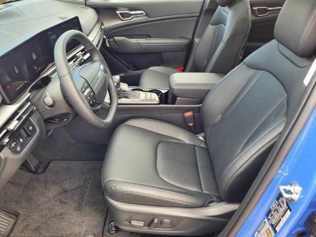 New 2026 Kia Sportage EX FWD image 9