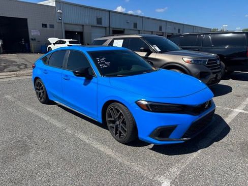 Used 2022 Honda Civic Sport Touring image 2