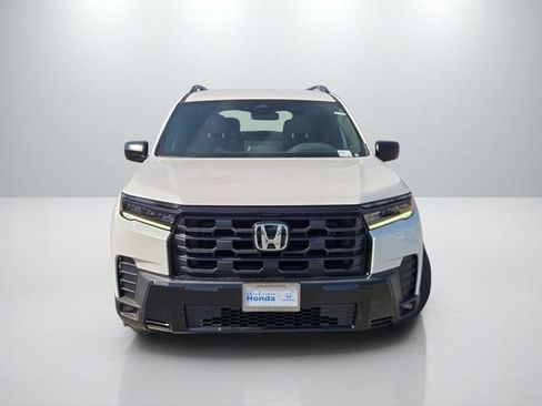 New 2026 Honda Pilot Sport image 2