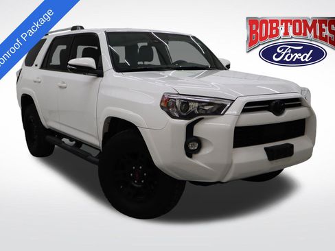Used 2021 Toyota 4Runner SR5 Premium image 1