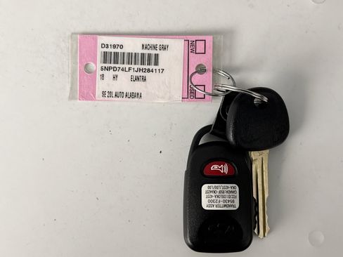 Used 2018 Hyundai Elantra SE image 18