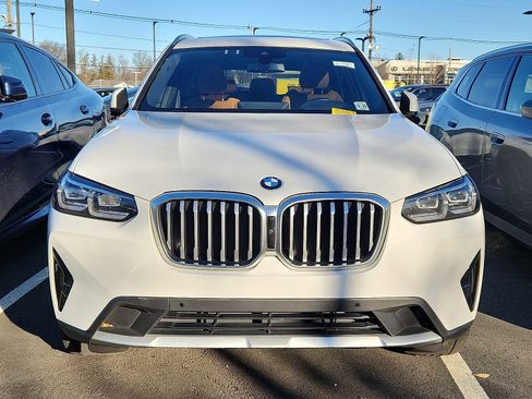 Certified 2024 BMW X3 xDrive30i w/ Premium Package image 2