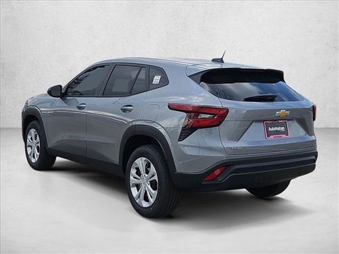 New 2026 Chevrolet Trax LS image 9