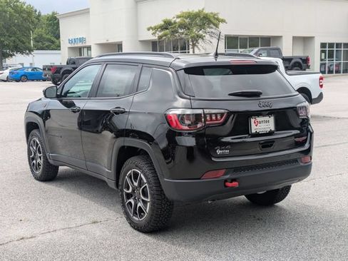 New 2026 Jeep Compass Trailhawk AWD/4WD image 5