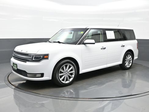 Used 2017 Ford Flex Limited FWD image 2