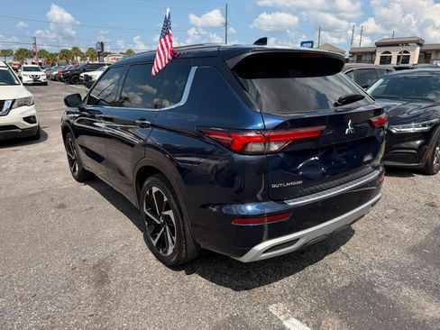 Used 2022 Mitsubishi Outlander SEL FWD image 4