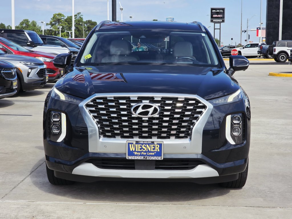 Used 2022 Hyundai Palisade Limited w/ Cargo Package FWD image 2
