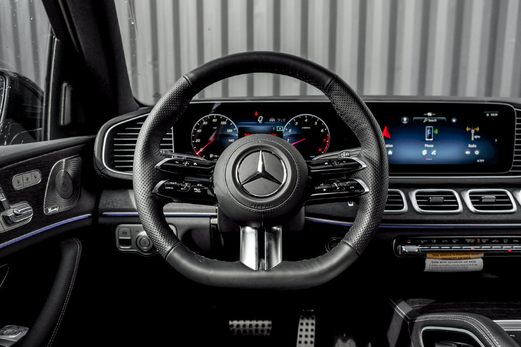 Certified 2026 Mercedes-Benz GLS 450 4MATIC image 21