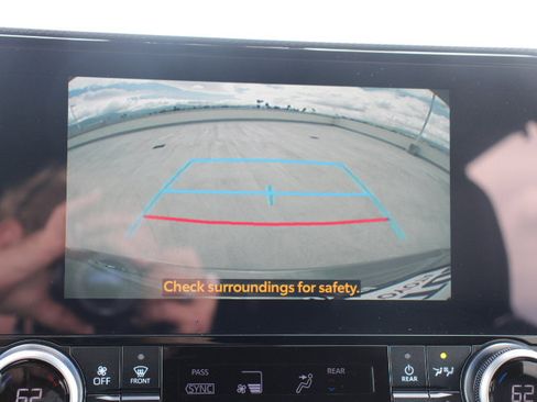 Certified 2025 Toyota Highlander XSE image 31