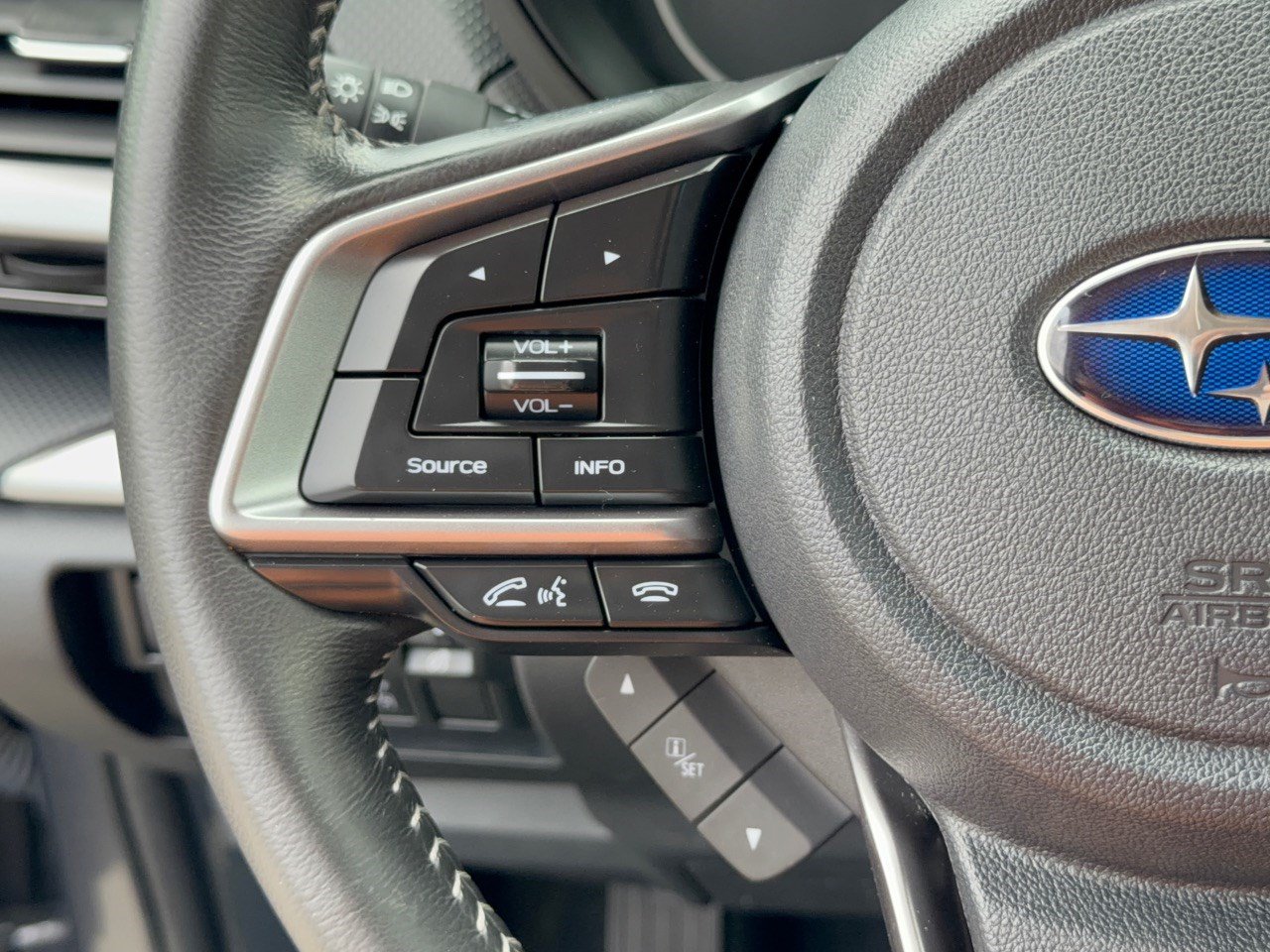 Used 2023 Subaru Forester Premium AWD/4WD image 18