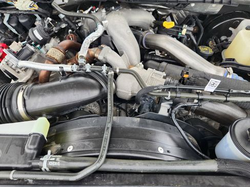Used 2024 Ford F250 Lariat w/ FX4 Off-Road Package AWD/4WD image 32