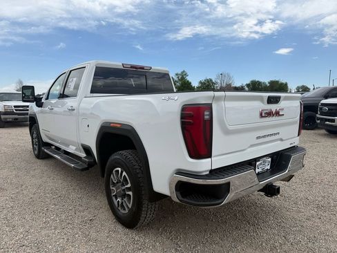 Used 2024 GMC Sierra 2500 SLT w/ SLT Convenience Package AWD/4WD image 7