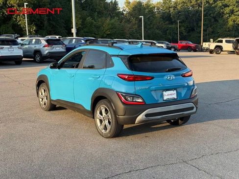 Used 2023 Hyundai Kona SEL image 3