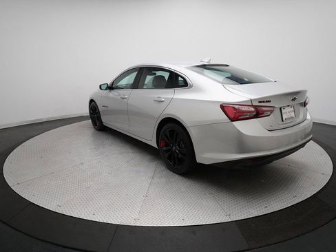 Used 2021 Chevrolet Malibu LT w/ Redline Edition image 12