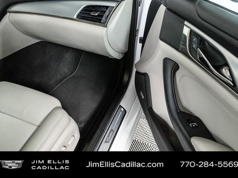 Used 2017 Cadillac CTS Premium Luxury image 26