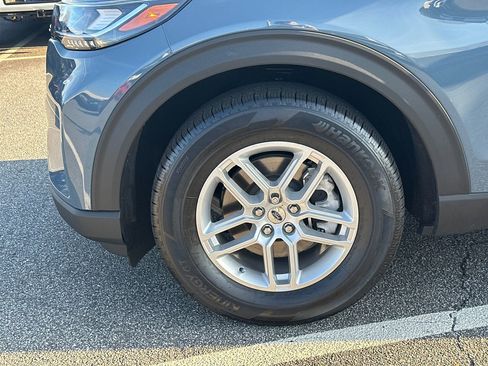 New 2025 Ford Explorer Active w/ Active Comfort Package image 34