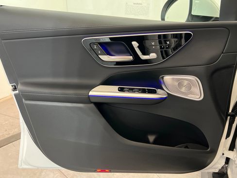 New 2026 Mercedes-Benz GLC 300 4MATIC image 14