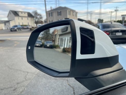 Used 2019 Audi Q5 2.0T Premium Plus w/ Premium Plus Package image 35