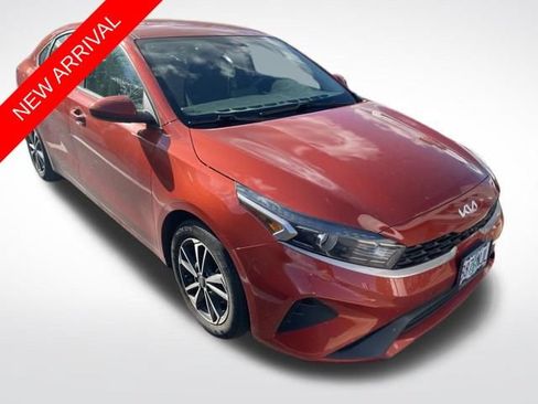 Used 2022 Kia Forte LXS FWD image 1