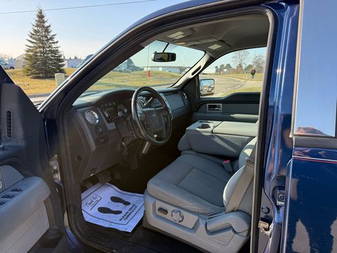 Used 2011 Ford F150 XLT w/ XLT Chrome Pkg image 15