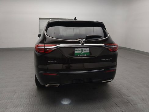 Used 2018 Buick Enclave Premium w/ Experience Buick Package FWD image 6