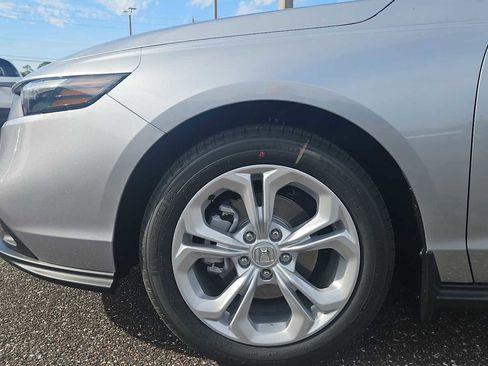 New 2025 Honda Accord LX image 17