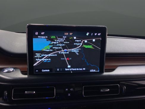 Used 2021 Lincoln Aviator Grand Touring w/ Equipment Group 302A AWD/4WD image 15
