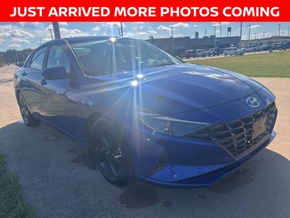 Used 2023 Hyundai Elantra SEL