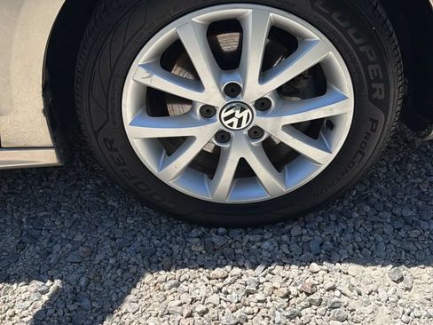 Used 2013 Volkswagen Jetta SE FWD image 37
