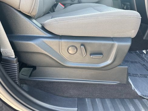 Used 2020 Ford F150 XLT w/ Equipment Group 302A Luxury AWD/4WD image 35